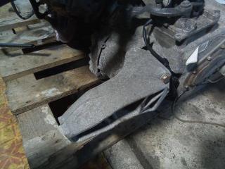 кронштейн КПП Mercedes-Benz B-Класс W245 2006, 1.7 л., бензин, МКПП, A1692410301