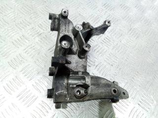 кронштейн генератора Peugeot 308 T7 [рестайлинг] 2011, 1.6 л., дизель, МКПП, 9674030280