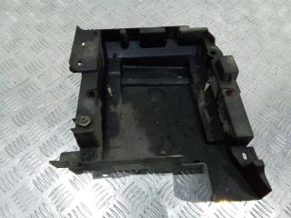 полка аккумулятора Renault Laguna 2 поколение 2003, 8200003065