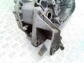 кронштейн КПП Chevrolet Orlando 1 поколение 2011, 2.0 л., дизель, МКПП, 13284426
