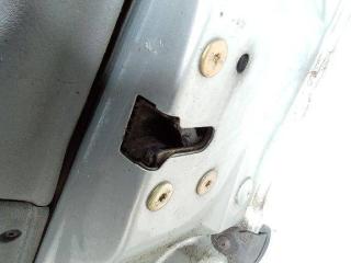 замок двери передней правой Renault Laguna 1 поколение [рестайлинг] 1999