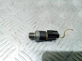 датчик давления масла Renault Scenic 2 поколение [рестайлинг] 2008, 1.6 л., бензин, МКПП, 8200670467