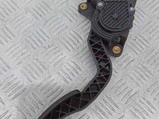 педаль Renault Laguna 3 поколение 2011, 180050001R