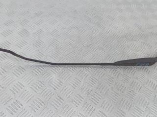 щеткодержатель (поводок стеклоочистителя, дворник) Hyundai i20 1 поколение 2012