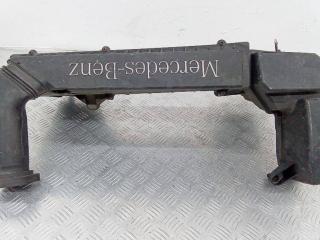 корпус воздушного фильтра Mercedes-Benz C-Класс W203/S203/CL203 2002