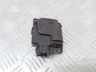 моторчик заслонки печки Chrysler 300C 1 поколение 2008, M8679001