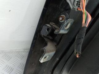 петля двери Chrysler 300C 1 поколение 2008