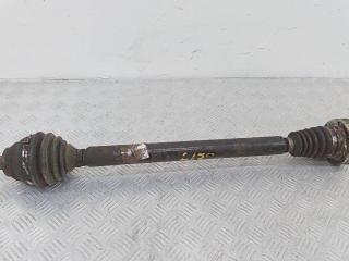 полуось передняя правая (приводной вал, ШРУС) Volkswagen Passat B6 2006