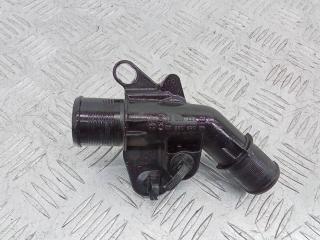 фланец (тройник) системы охлаждения Ford Fiesta 7 поколение 2020, 1.5 л., дизель, МКПП, 9804208680