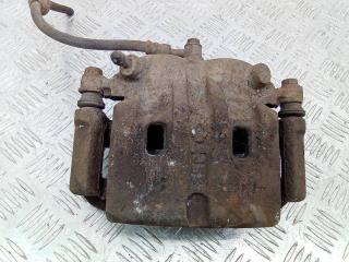 суппорт передний правый Nissan X-Trail T30 2002