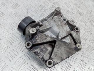 кронштейн генератора Opel Vectra C 2005, 1.9 л., дизель, МКПП