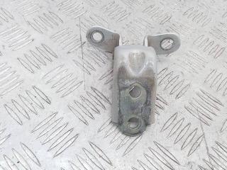 петля двери Hyundai i30 1 поколение 2009