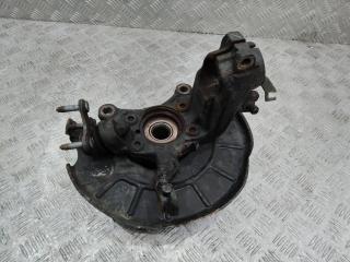 кулак поворотный правый Audi Q3 8U 2012