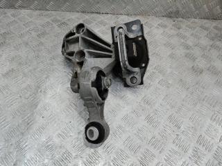 подушка крепления двигателя Nissan Qashqai 1 поколение 2007, 11210JD500