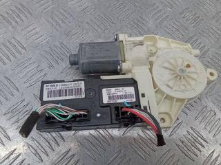 моторчик стеклоподъемника передний правый Renault Laguna 3 поколение 2008, 807300002R