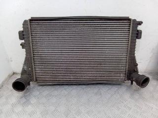 интеркулер Volkswagen Touran 1 поколение 2004, 1K0121253