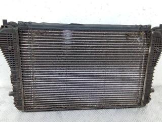 интеркулер Volkswagen Golf 4 поколение 2005, 1K0145803