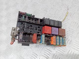 блок предохранителей Renault Scenic 1 поколение [рестайлинг] 2000, 1.8 л., бензин, МКПП, 7703297988