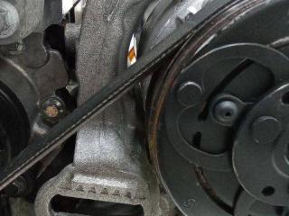 кронштейн генератора Renault Clio 3 поколение [рестайлинг] 2014, 1.2 л., бензин, МКПП