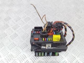 блок предохранителей Citroen C3 Picasso 1 поколение 2010, 9667199780