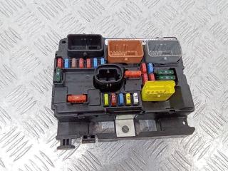 блок предохранителей Peugeot 207 1 поколение [рестайлинг] 2012, 9667199780