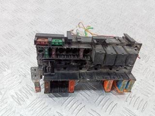блок предохранителей Renault Scenic 1 поколение [рестайлинг] 2000, 1.8 л., бензин, МКПП, 7703297988
