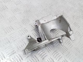 кронштейн топливного фильтра Peugeot 5008 1 поколение 2011, 1.6 л., дизель, МКПП, 9672309780