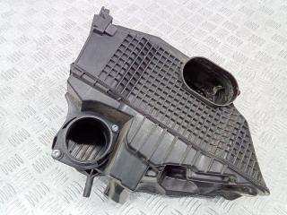 корпус воздушного фильтра Lada Vesta 1 поколение (2015 - 2026), 165001258R, 8201173592