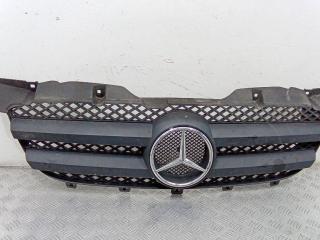 решетка радиатора Mercedes-Benz Sprinter 2 поколение (W906) 2012
