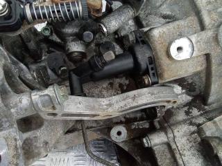 кронштейн КПП Volkswagen Jetta 5 поколение 2006, 1.9 л., дизель, МКПП, 1K0199359