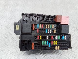 блок предохранителей Renault Laguna 3 поколение 2010, 8200393836