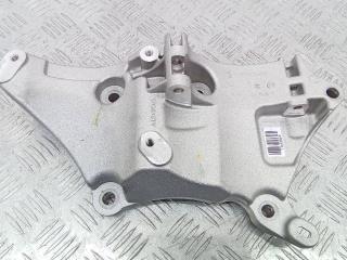 кронштейн генератора Renault Duster 2 поколение 2022, 2.0 л., бензин, МКПП, 117104555R