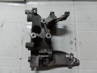 кронштейн генератора Peugeot 308 1 поколение [рестайлинг] 2012, 1.6 л., дизель, МКПП