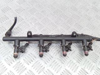 топливная рампа Renault Megane 2 поколение 2005, 1.6 л., бензин, МКПП, 8200135504