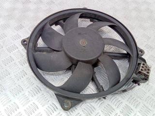 вентилятор радиатора Renault Megane 3 поколение 2010, 214812415R
