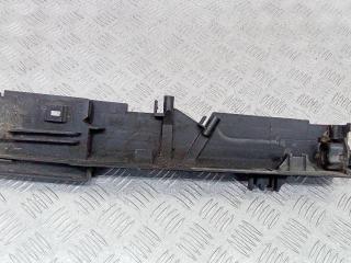 воздуховод (дефлектор) радиатора BMW 1 серия F20/F21 2013, 1.6 л., дизель, 7600536