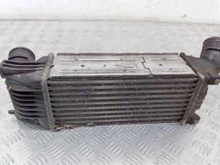 интеркулер Peugeot 407 1 поколение 2010, 9645682880