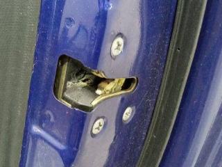 замок двери передней правой Nissan Micra 3 поколение (K12) 2004