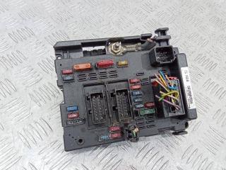 блок предохранителей Peugeot 307 1 поколение 2004, 9650664180