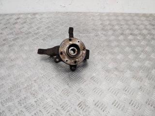 кулак поворотный левый Renault Logan 1 поколение 2005