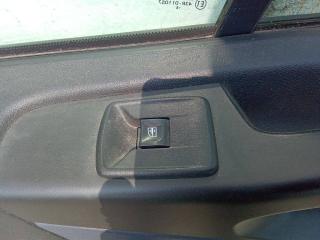 кнопка стеклоподъемника двери передней правой Opel Vivaro B 2016