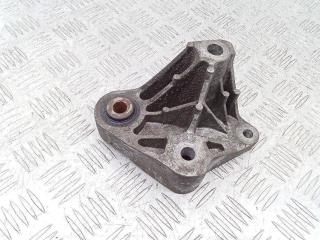 кронштейн КПП Mazda 3 2 поколение [рестайлинг] 2012, BFB439010