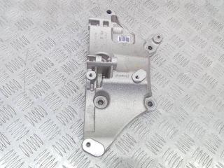 кронштейн генератора Renault Duster 2 поколение 2022, 2.0 л., бензин, МКПП, 117104555R