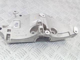 кронштейн генератора Renault Duster 2 поколение 2022, 2.0 л., бензин, МКПП, 117104555R