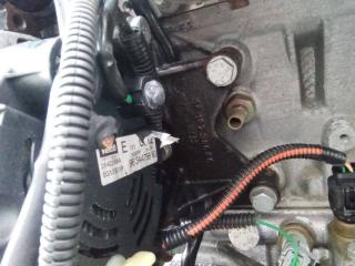 кронштейн генератора Peugeot 406 1 поколение [рестайлинг] 2000, 3.0 л., бензин, МКПП, 9618238080