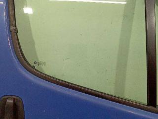стекло двери передней правой Nissan Primastar 1 поколение 2004, 43R-00048