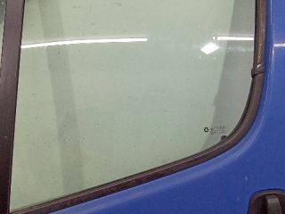стекло двери передней левой Nissan Primastar 1 поколение 2004, 43R-00048