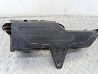 корпус воздушного фильтра BMW 1 серия F20/F21 2011, 2.0 л., дизель, 13718511655