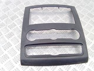 рамка под магнитолу Mercedes-Benz Sprinter 2 поколение [рестайлинг] (W906) 2014, A9066800017