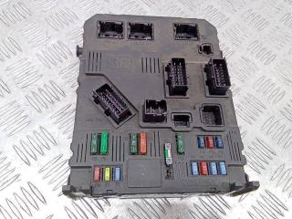 блок предохранителей Citroen C2 1 поколение 2004, 9652474380